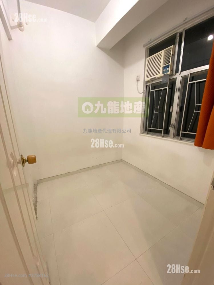 宝龄大厦 售盘 2 房 , 1 浴室 229 平方尺