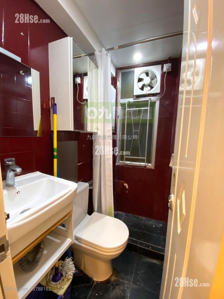 宝龄大厦 售盘 2 房 , 1 浴室 229 平方尺