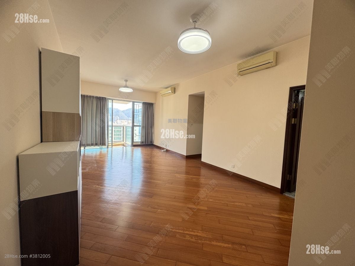 living room: The Palazzo Sell 3 Bedrooms , 2 Bathrooms 1,016 ft²