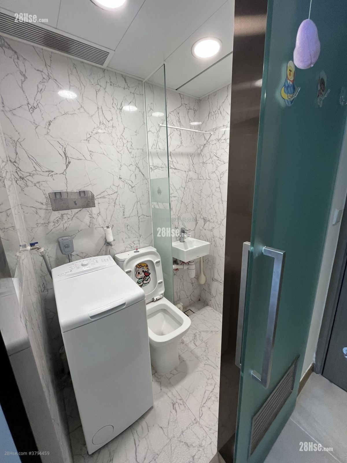 AVA61 售盘 2 房 , 1 浴室 150 平方尺