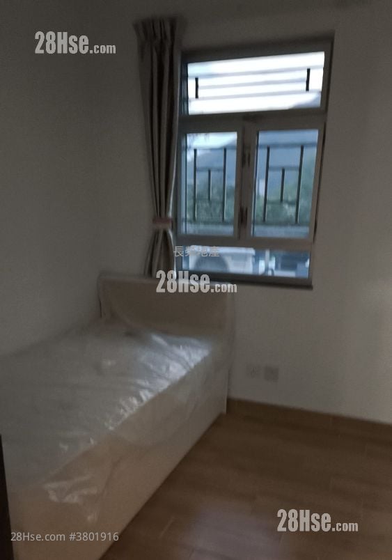 Village Rental 700 ft²