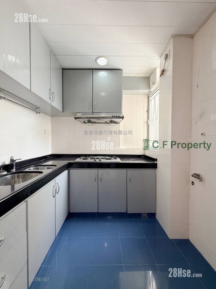 新葵芳花园 租盘 2 房 , 1 浴室 418 平方尺