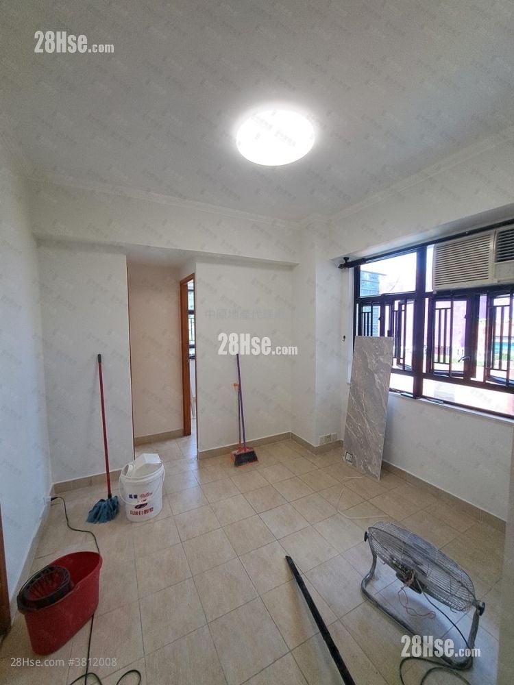 伟华中心 售盘 2 房 358 平方尺