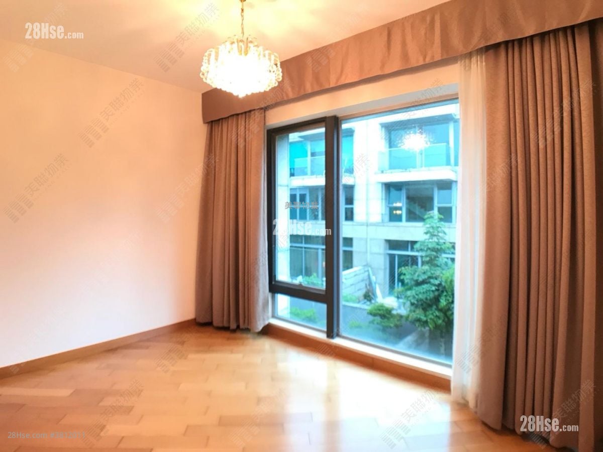 葡萄园 售盘 3 房 2,389 平方尺