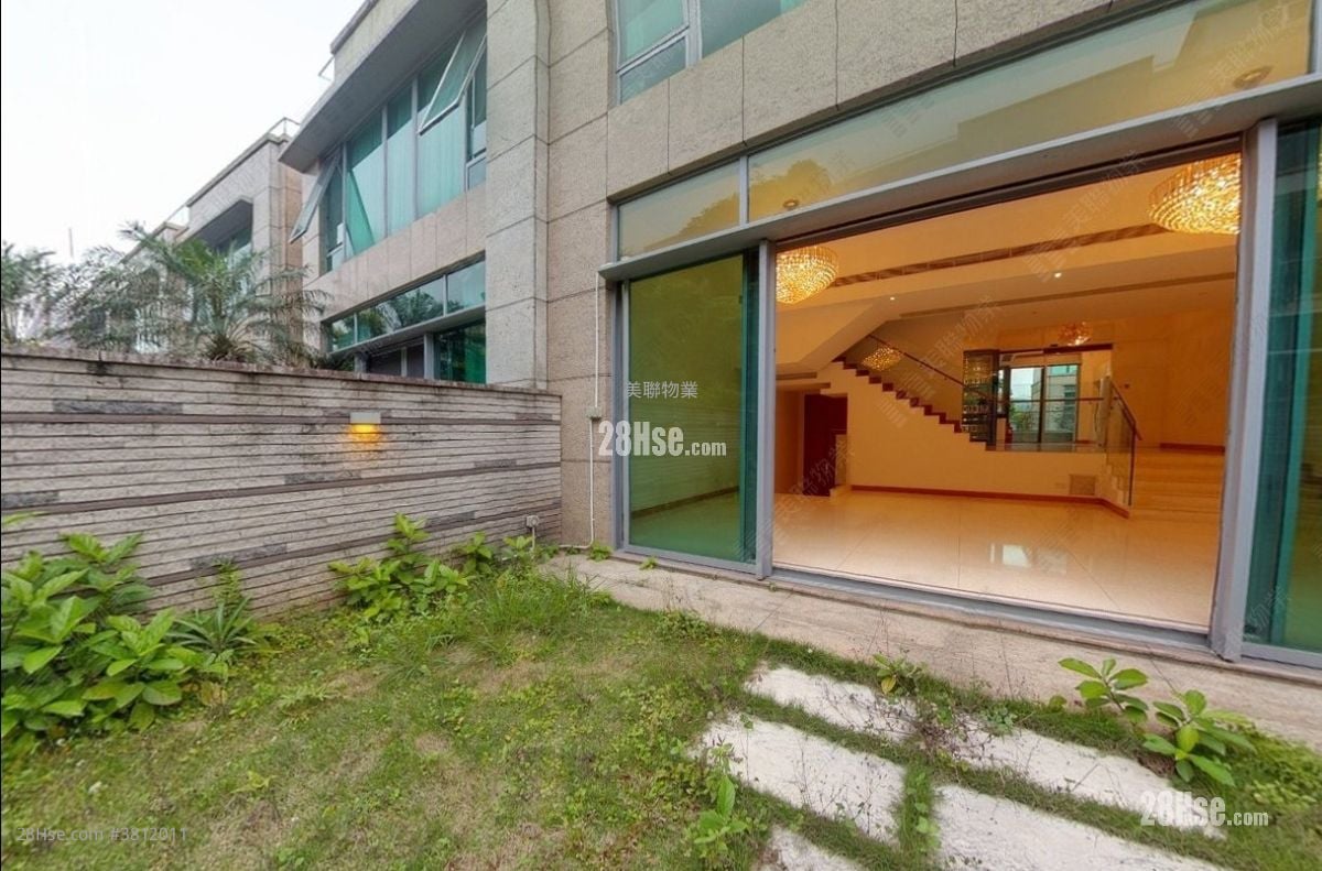 葡萄园 售盘 3 房 2,389 平方尺