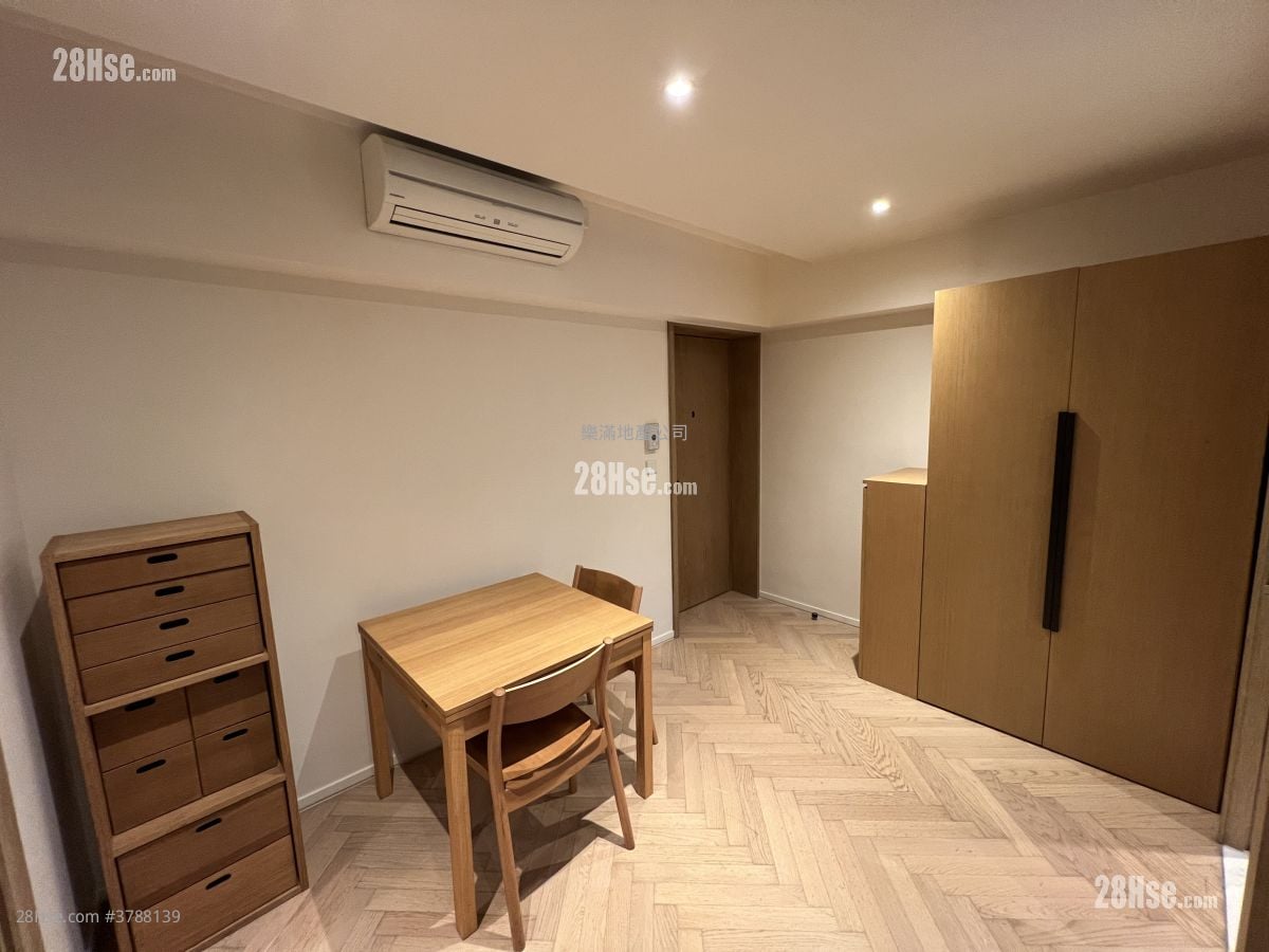 Star Studios 租盘 1 房 , 1 浴室 302 平方尺