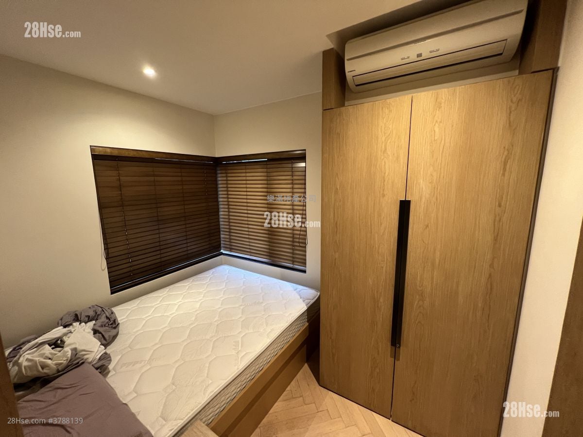 Star Studios 租盘 1 房 , 1 浴室 302 平方尺