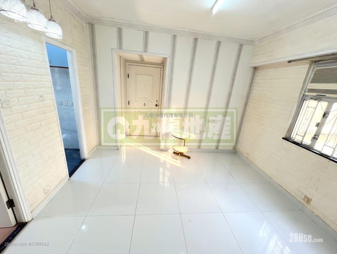 福仁大厦 售盘 2 房 , 1 浴室 362 平方尺