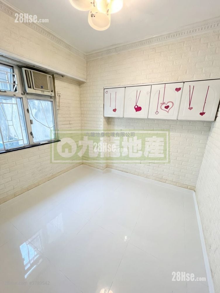 福仁大厦 售盘 2 房 , 1 浴室 362 平方尺