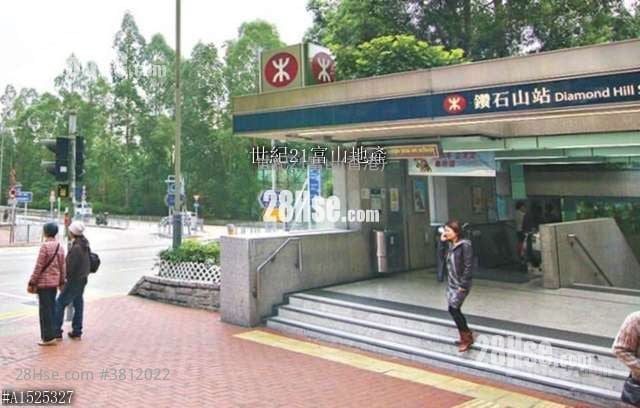 凤德邨 售盘 2 房 , 1 浴室 443 平方尺