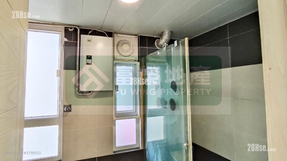 Kings Court Rental 1 Bedroom , 1 Bathroom 268 ft²