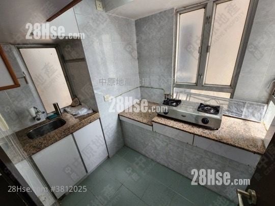 希尔顿中心 售盘 1 房 274 平方尺