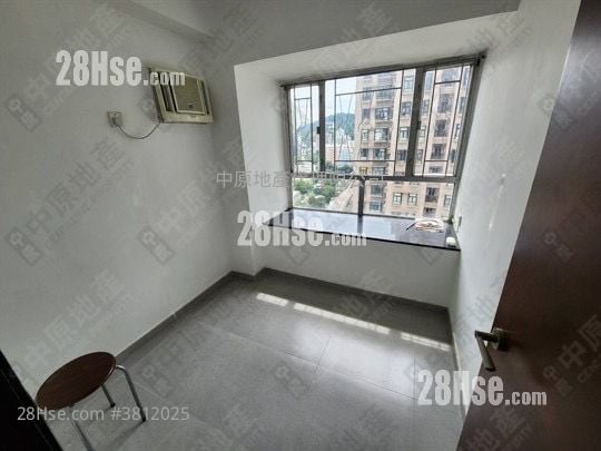 希尔顿中心 售盘 1 房 274 平方尺