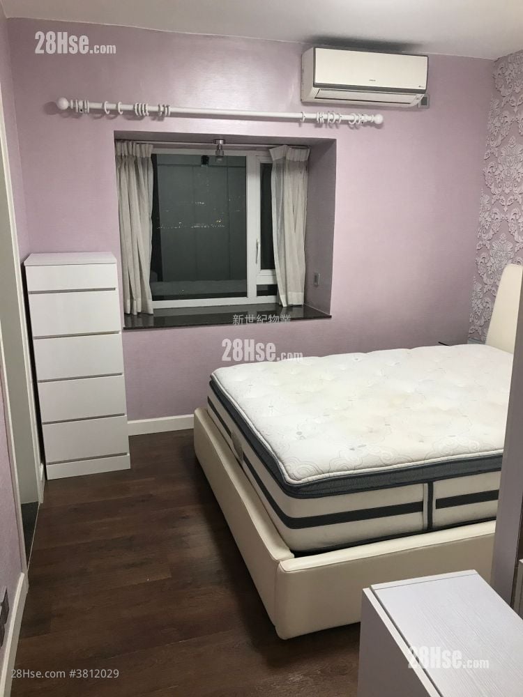 海峯园 售盘 3 房 , 2 浴室 833 平方尺