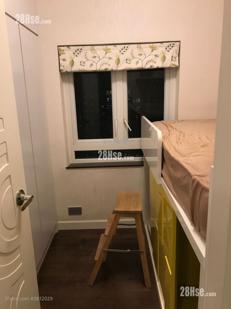 海峯园 售盘 3 房 , 2 浴室 833 平方尺