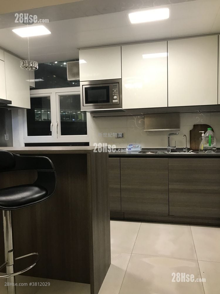 海峯园 售盘 3 房 , 2 浴室 833 平方尺