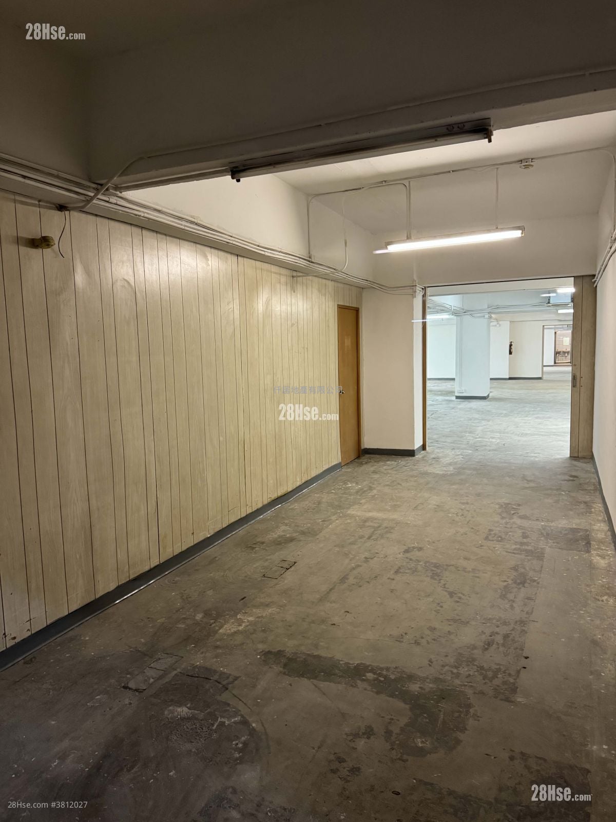 美和工業大廈 租盤 2 房 , 2 廁所