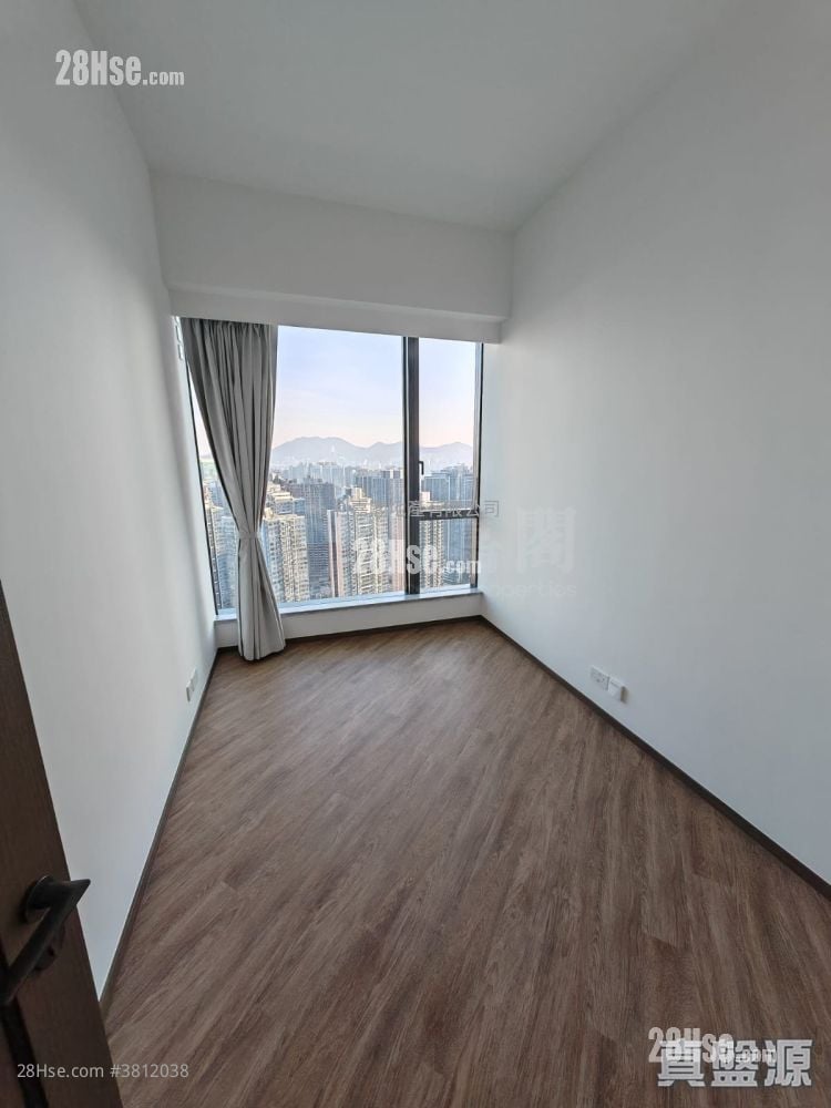 Cullinan Sky Sell 4 Bedrooms 1,993 ft²