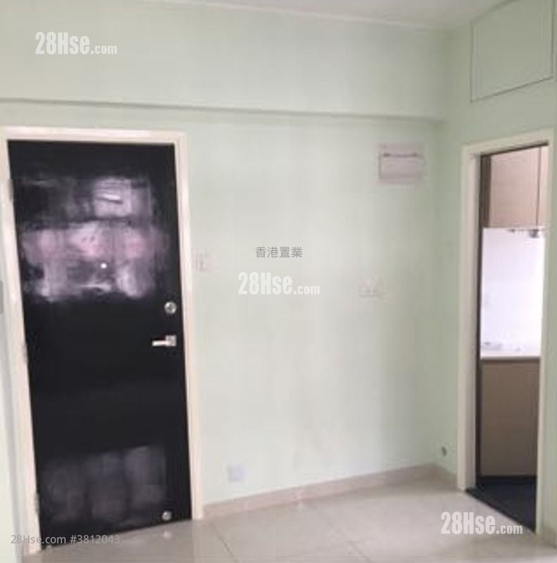 金唐大廈 租盤 1 房 , 1 浴室 207 平方呎