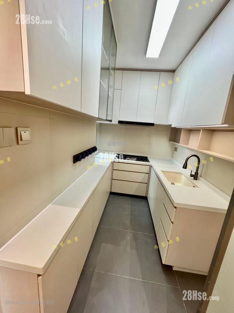 锦珊园 售盘 3 房 , 2 浴室 651 平方尺