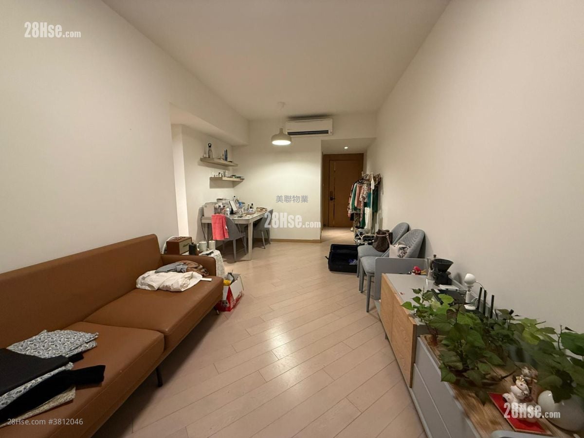 峻峦 售盘 3 房 , 1 浴室 634 平方尺