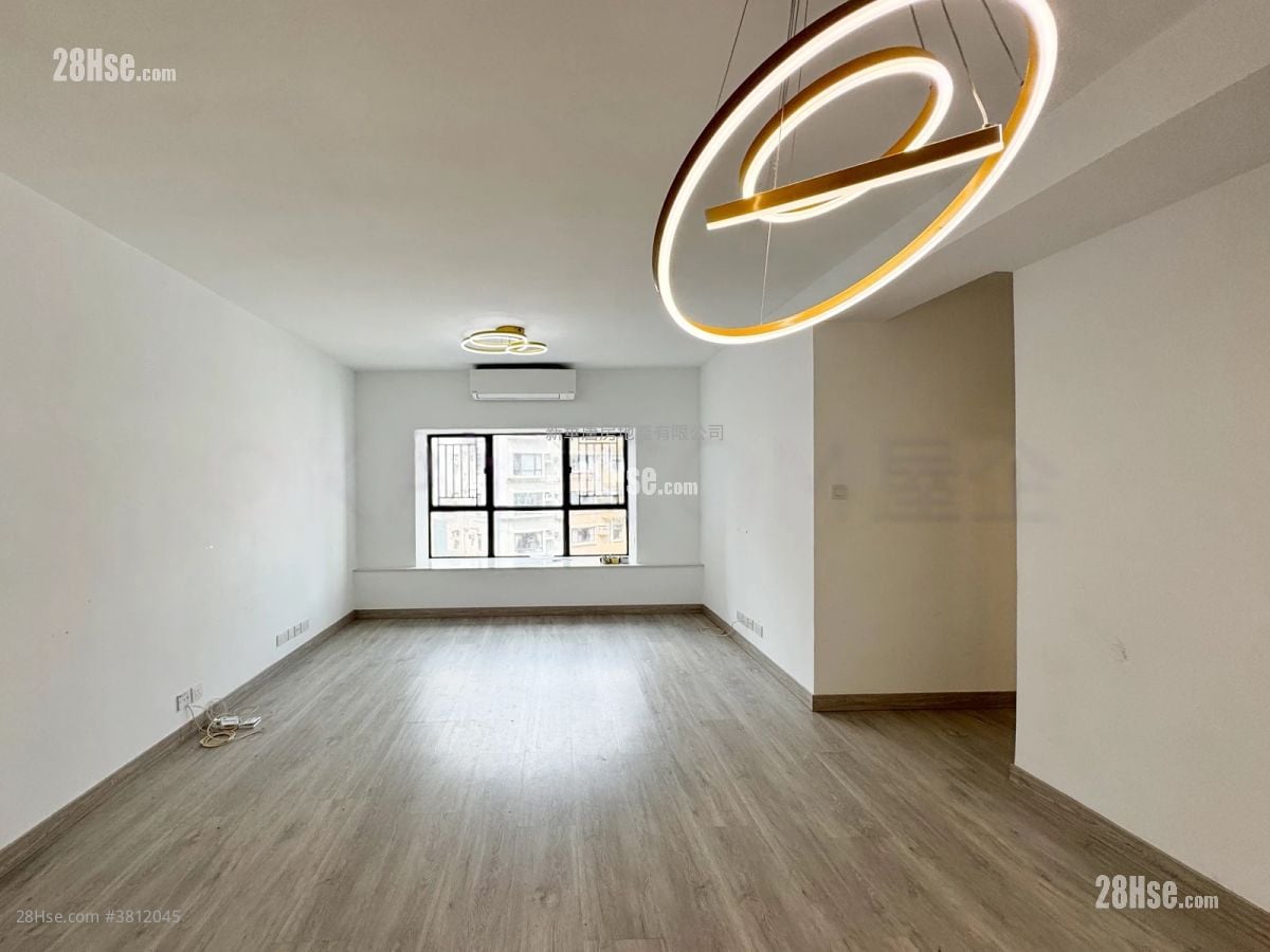 殷桦花园 租盘 3 房 , 2 浴室 797 平方尺