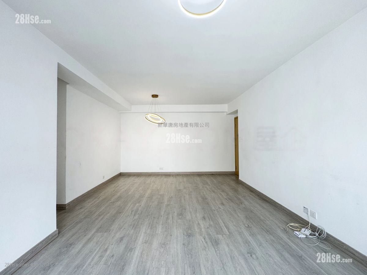 殷桦花园 租盘 3 房 , 2 浴室 797 平方尺