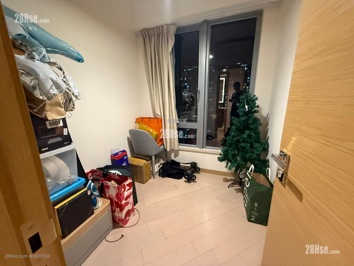 峻峦 售盘 3 房 , 1 浴室 634 平方尺