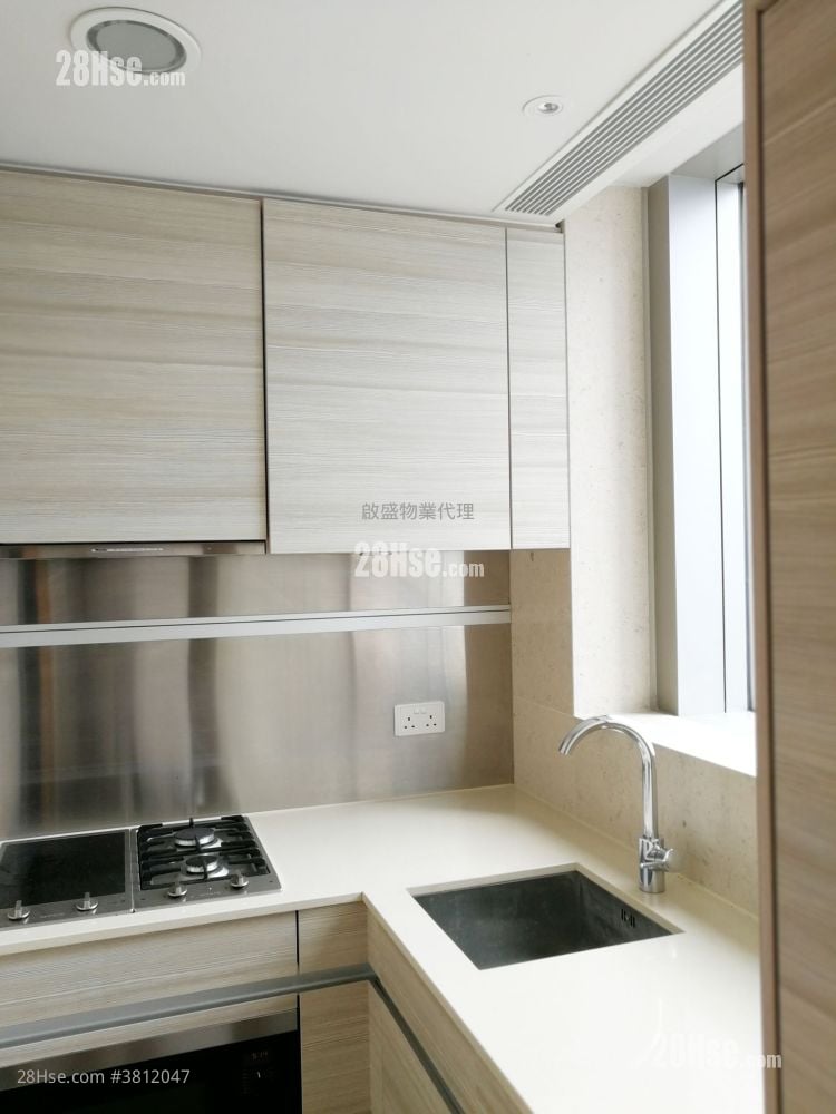 Chatham Gate Sell 2 Bedrooms , 1 Bathroom 609 ft²