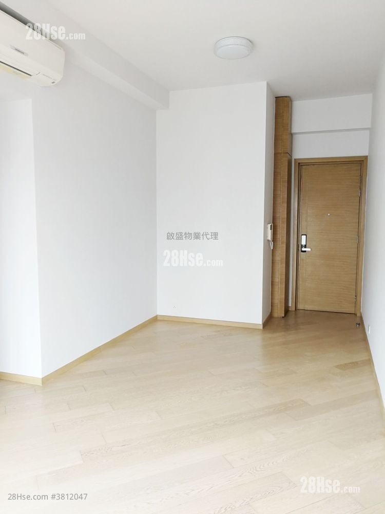 Chatham Gate Sell 2 Bedrooms , 1 Bathroom 609 ft²