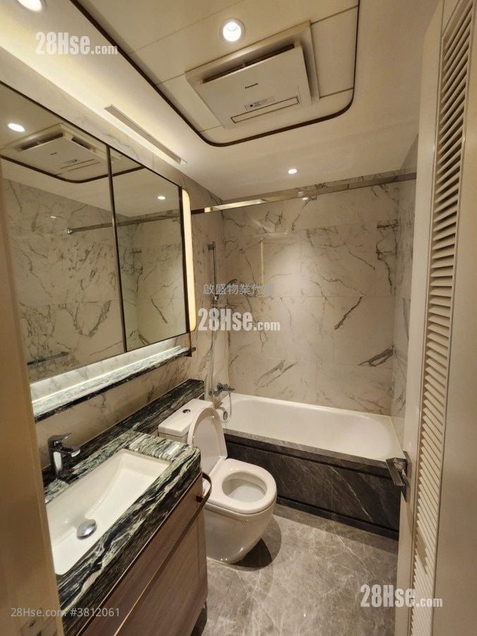 Monaco 租盘 3 房 , 2 浴室 827 平方尺