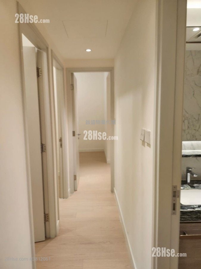 Monaco 租盘 3 房 , 2 浴室 827 平方尺