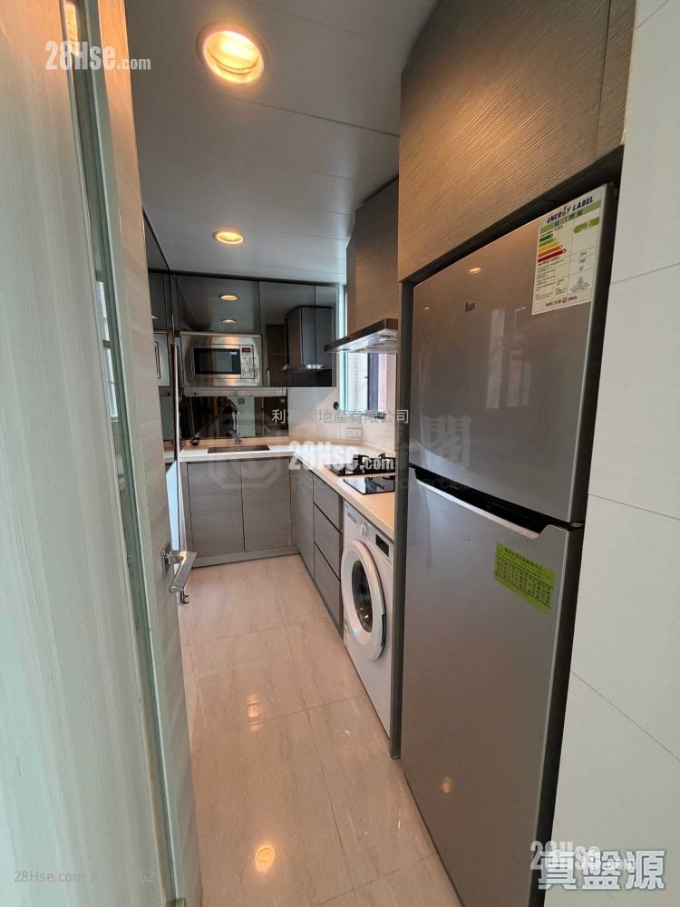 世宙 售盘 2 房 , 1 浴室 429 平方尺