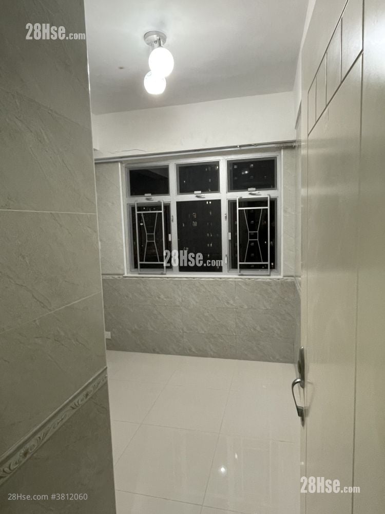 南宁大楼 租盘 开放式间隔 , 1 浴室 145 平方尺