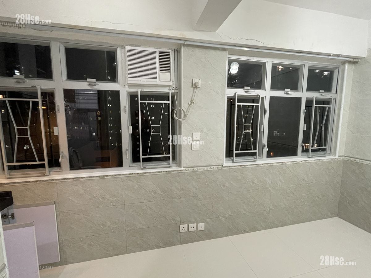 南宁大楼 租盘 开放式间隔 , 1 浴室 145 平方尺