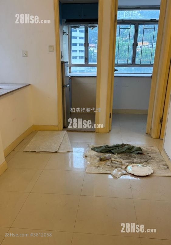 昌暉大廈 售盤 2 房 , 1 浴室 243 平方呎