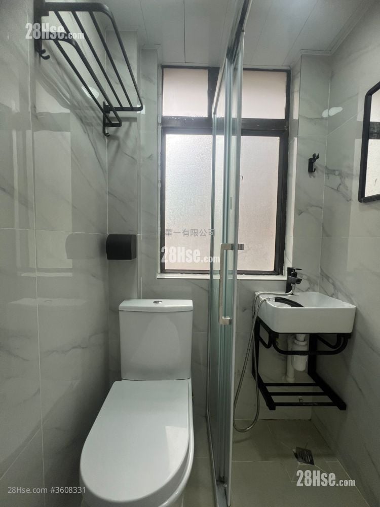 立信大厦 租盘 1 房 , 1 浴室 178 平方尺