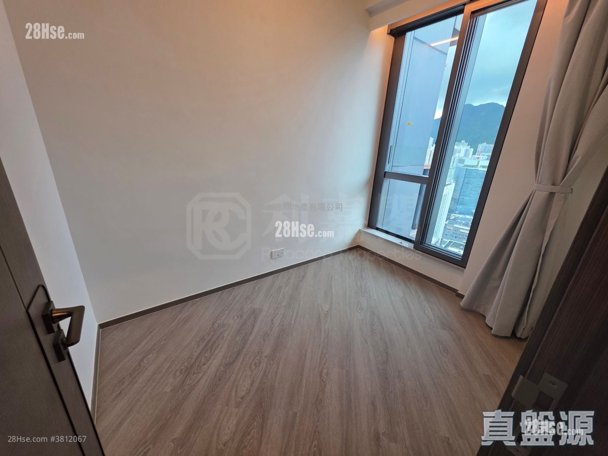 Cullinan Sky Sell 2 Bedrooms 458 ft²