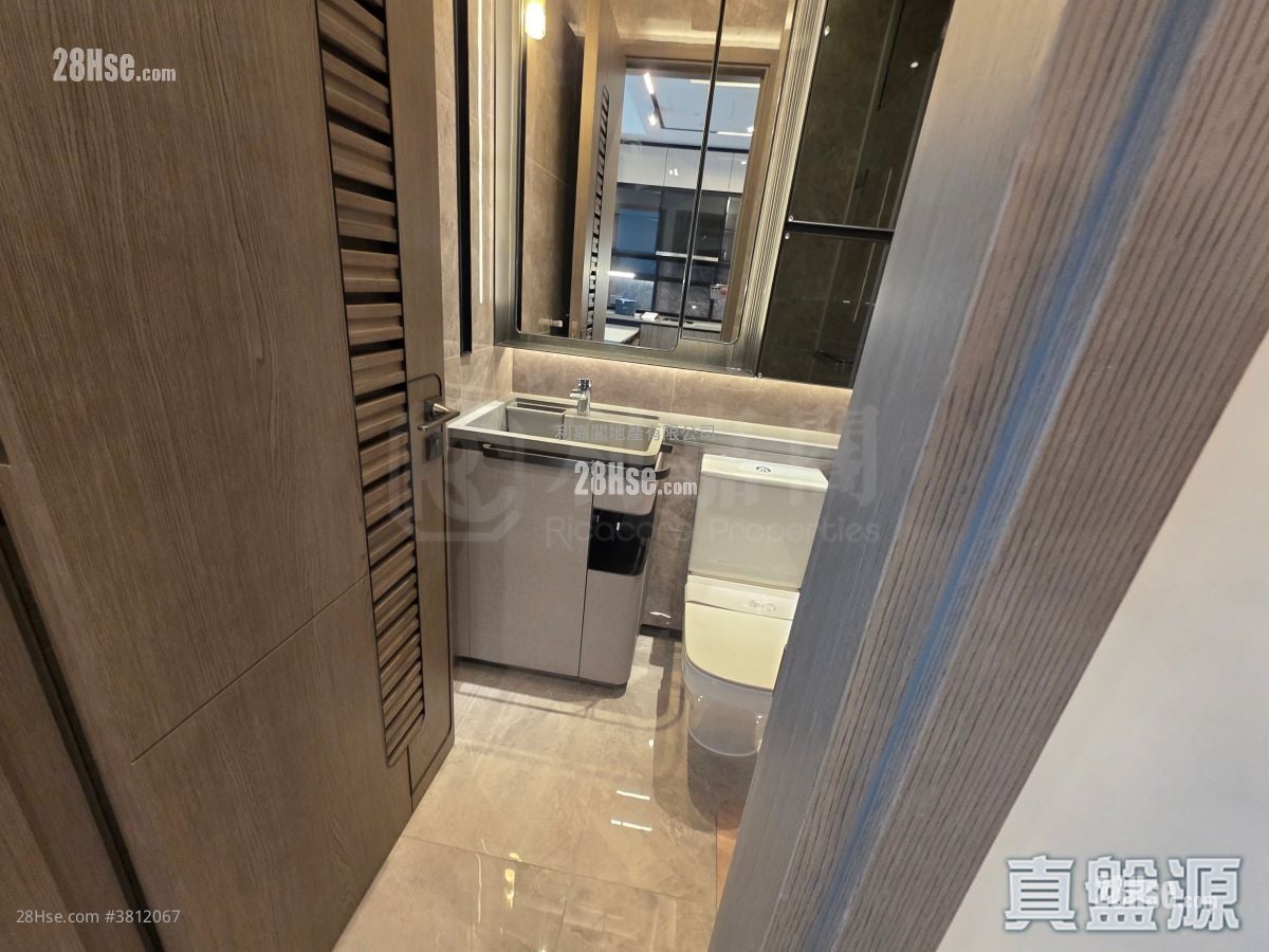 Cullinan Sky Sell 2 Bedrooms 458 ft²