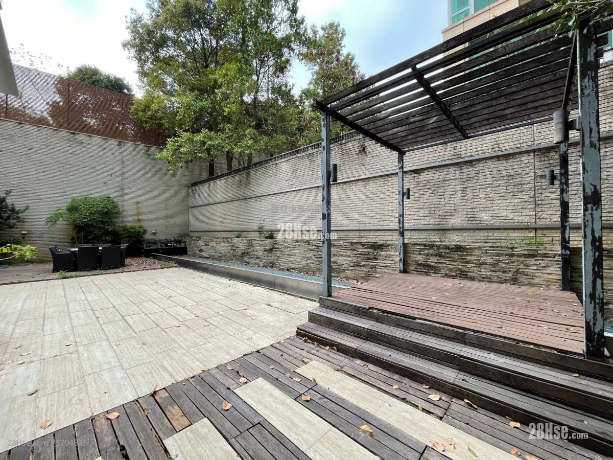 葡萄园 租盘 4 房 , 5+ 浴室 3,492 平方尺