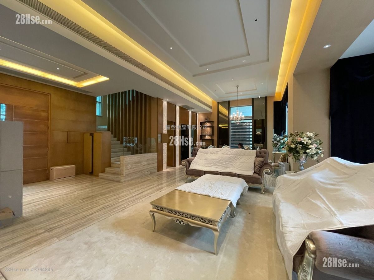 葡萄园 租盘 4 房 , 5+ 浴室 3,492 平方尺