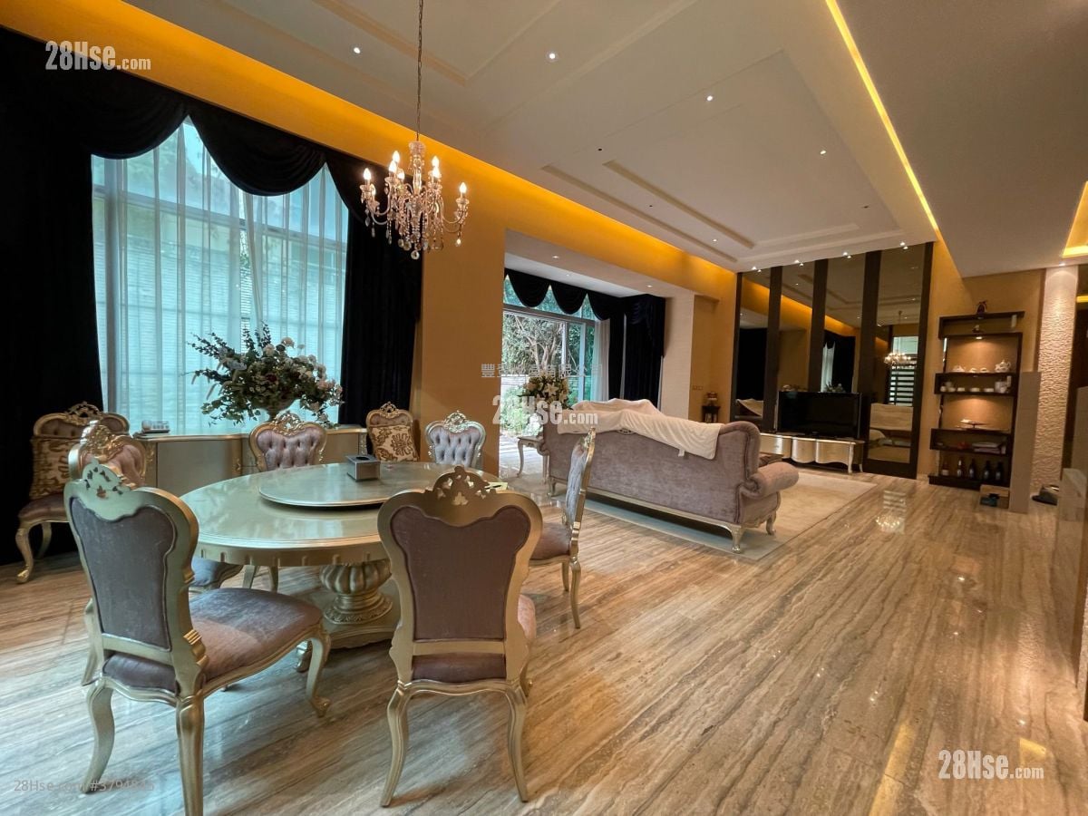 葡萄园 租盘 4 房 , 5+ 浴室 3,492 平方尺