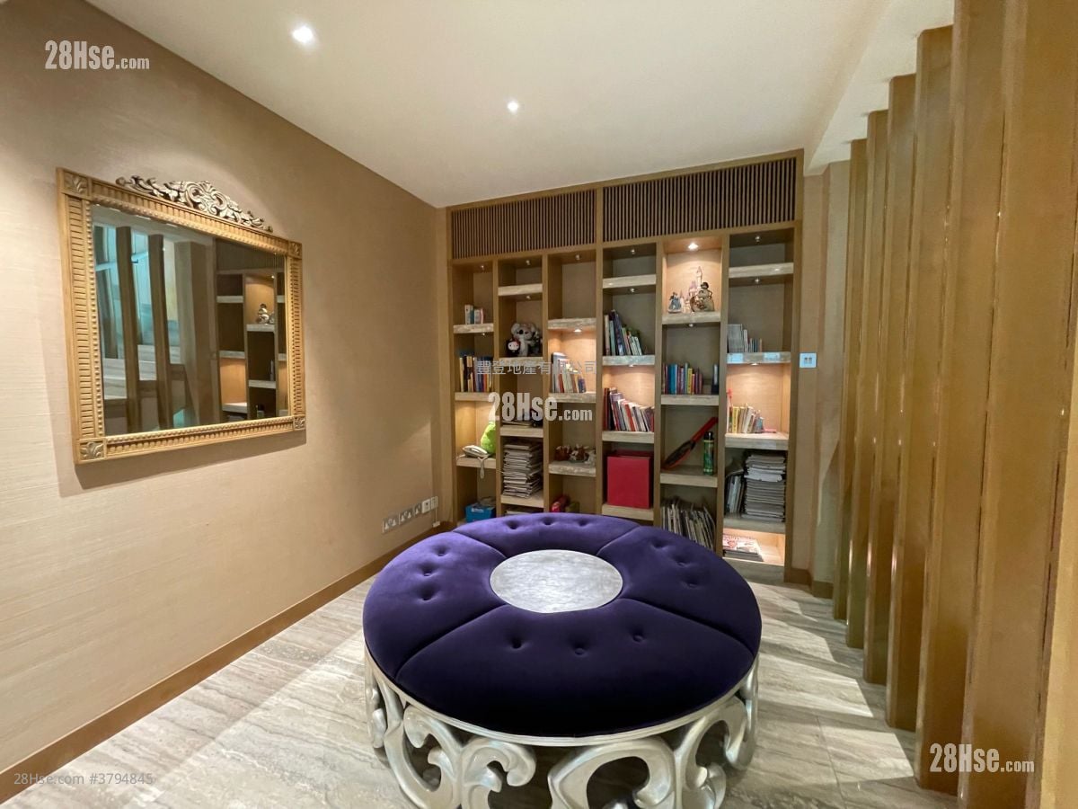 葡萄园 租盘 4 房 , 5+ 浴室 3,492 平方尺