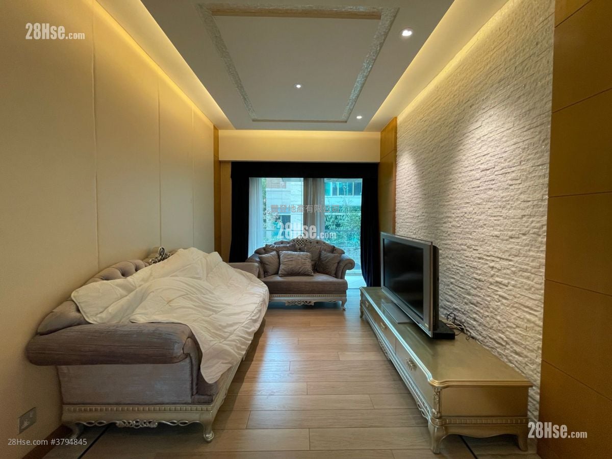 葡萄园 租盘 4 房 , 5+ 浴室 3,492 平方尺