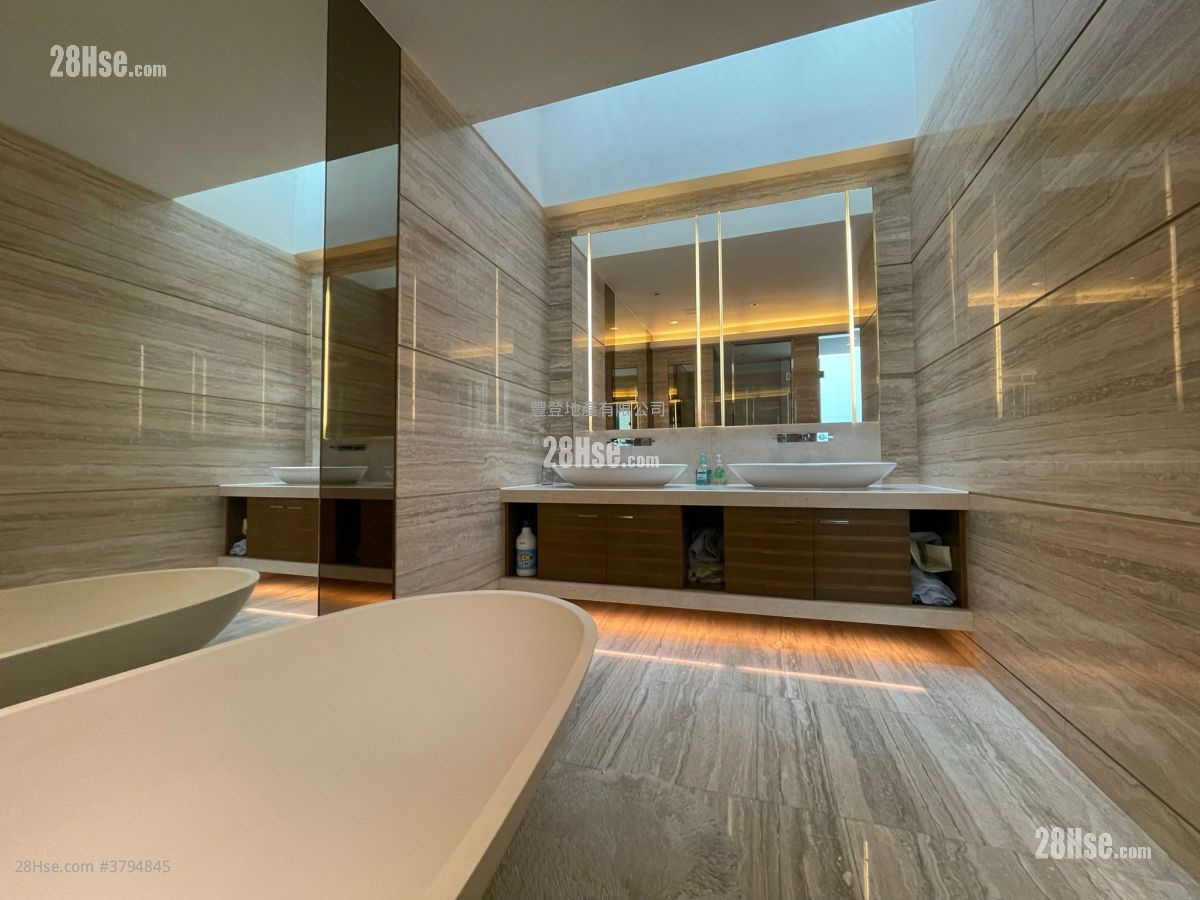 葡萄园 租盘 4 房 , 5+ 浴室 3,492 平方尺