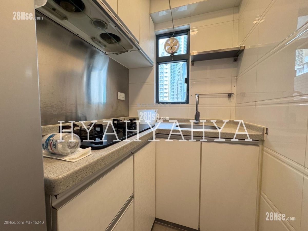 俊升华庭 租盘 1 房 , 1 浴室 460 平方尺