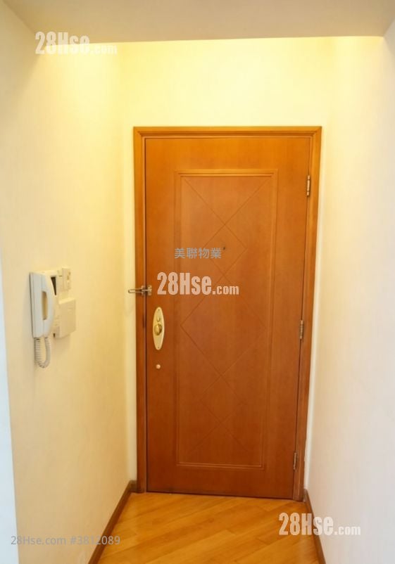 Villa Esplanada Rental 4 Bedrooms , 2 Bathrooms 778 ft²