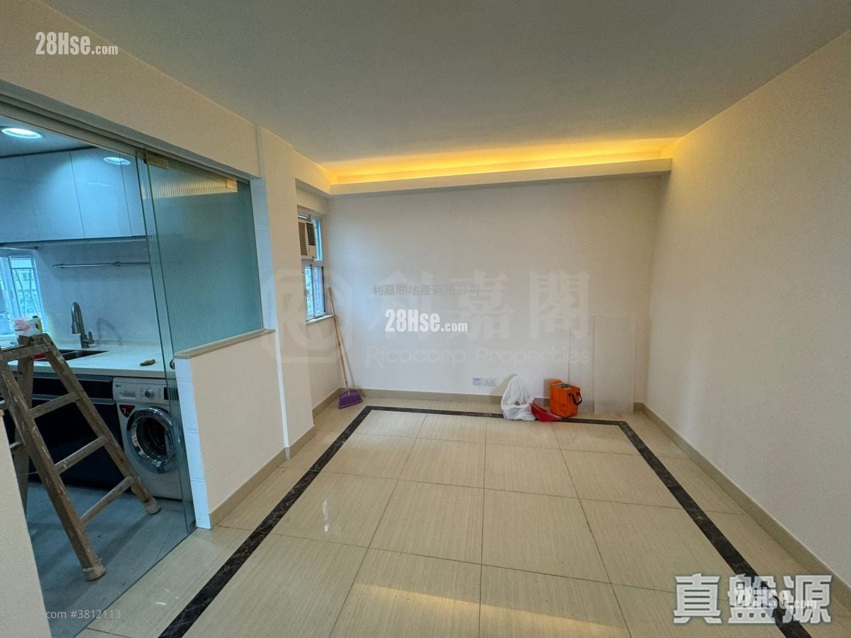 和富中心 售盘 3 房 , 2 浴室 1,249 平方尺