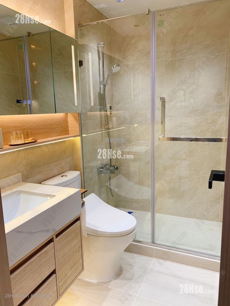Tuen Mun Town Plaza Sell 2 Bedrooms 325 ft²