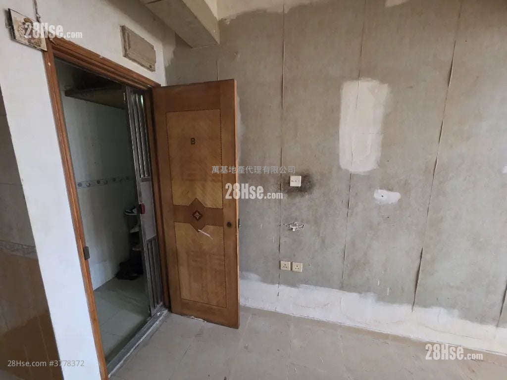Chinese Mansion Rental Studio , 1 Bathroom 188 ft²